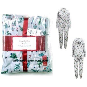 BIN Family PJs Womene Hooded One Piece Pajama Festive Trees R $37 New